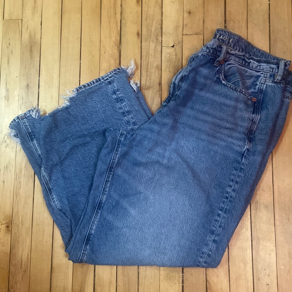 American Eagle super high rise baggy wide leg jeans 16 short 🦅
